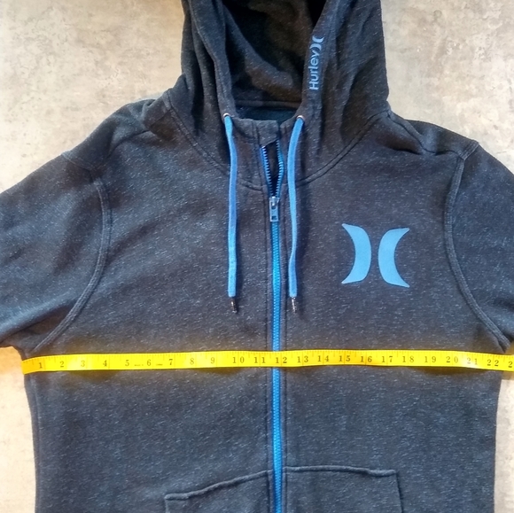 Hurley - Picture 5 of 5